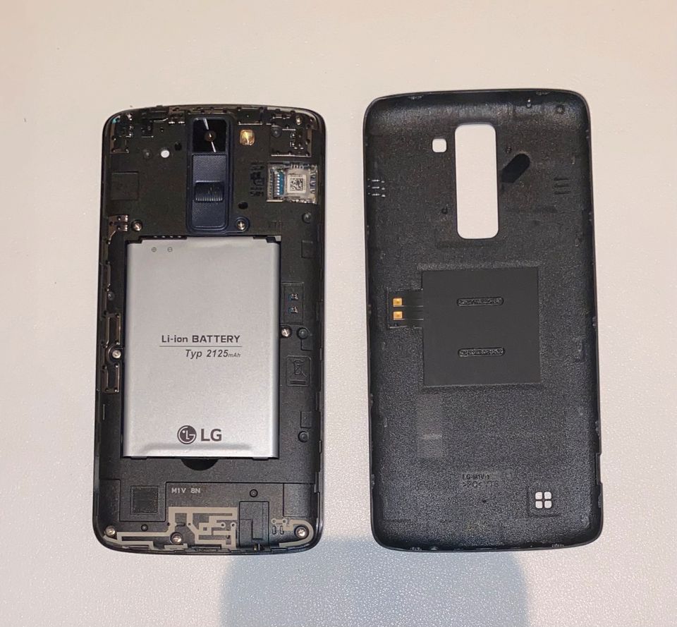 LG K8 Smartphone in Hünfeld