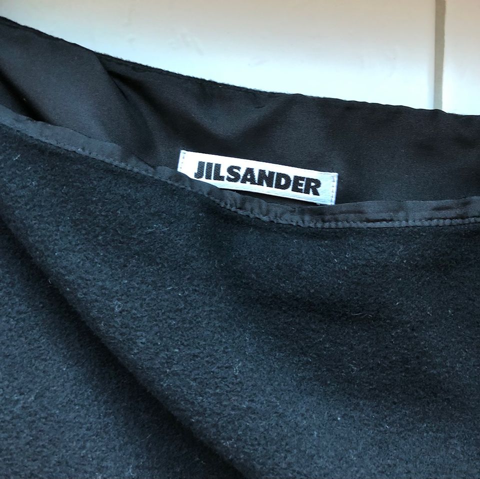 Jil Sander Kaschmir Kostüm in Lüneburg