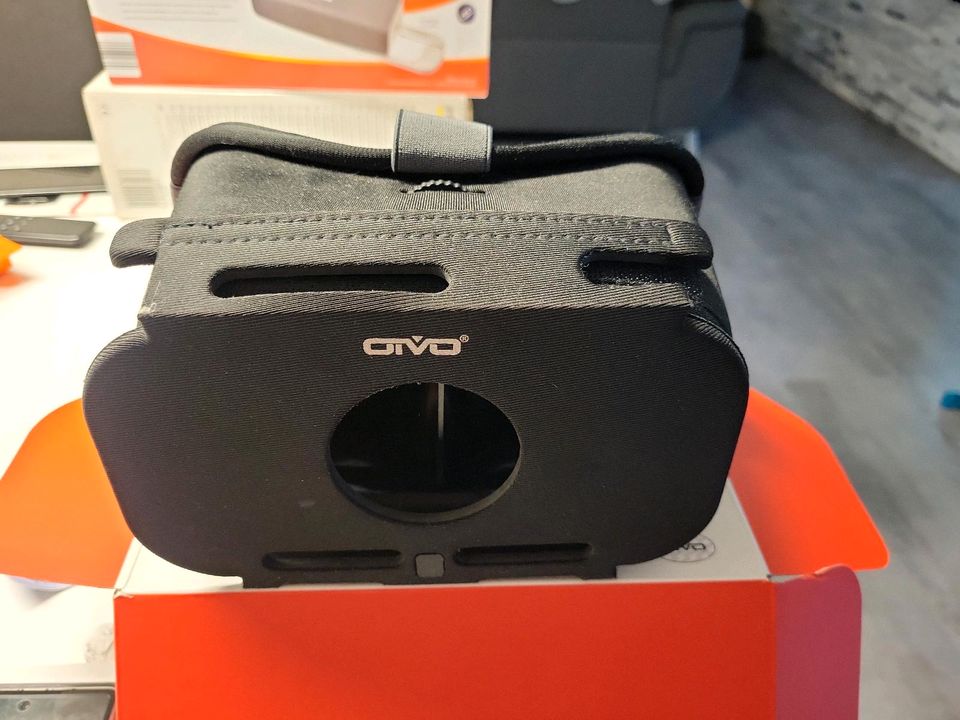 VR Brille Headset von Otvo in Öpfingen