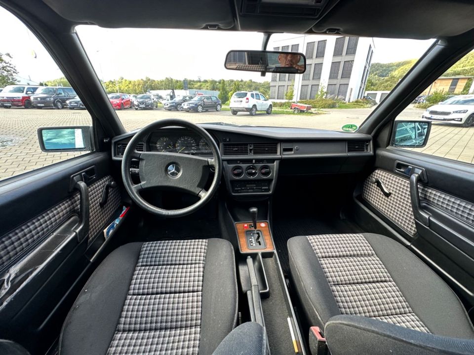 Mercedes-Benz 190E 2.3 W201 in Dettingen an der Erms