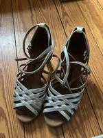 Tanzschuhe Silber Diamant Gr. 6 Salsa Baden-Württemberg - Heidelberg Vorschau