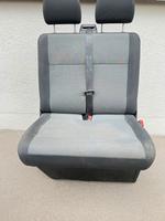 VW 2er Sitzbank Beifahrersitz Vorne Austin t5 t6 Nordrhein-Westfalen - Solingen Vorschau