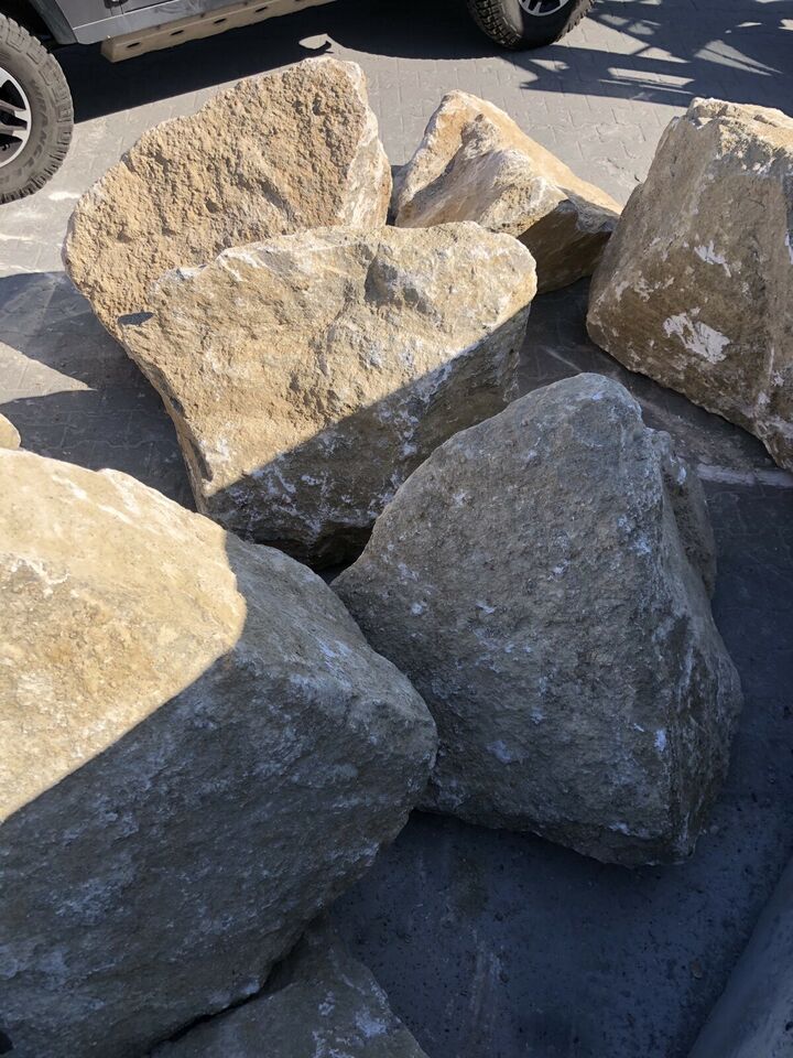 Muschelkalk-Findlinge 20-100 cm / Felsen / Bruchsteine in Niedernberg