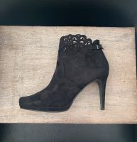 TAMARIS Stiefelette High Heels schwarz Wildleder Gr. 38 wie neu Nordrhein-Westfalen - Bönen Vorschau