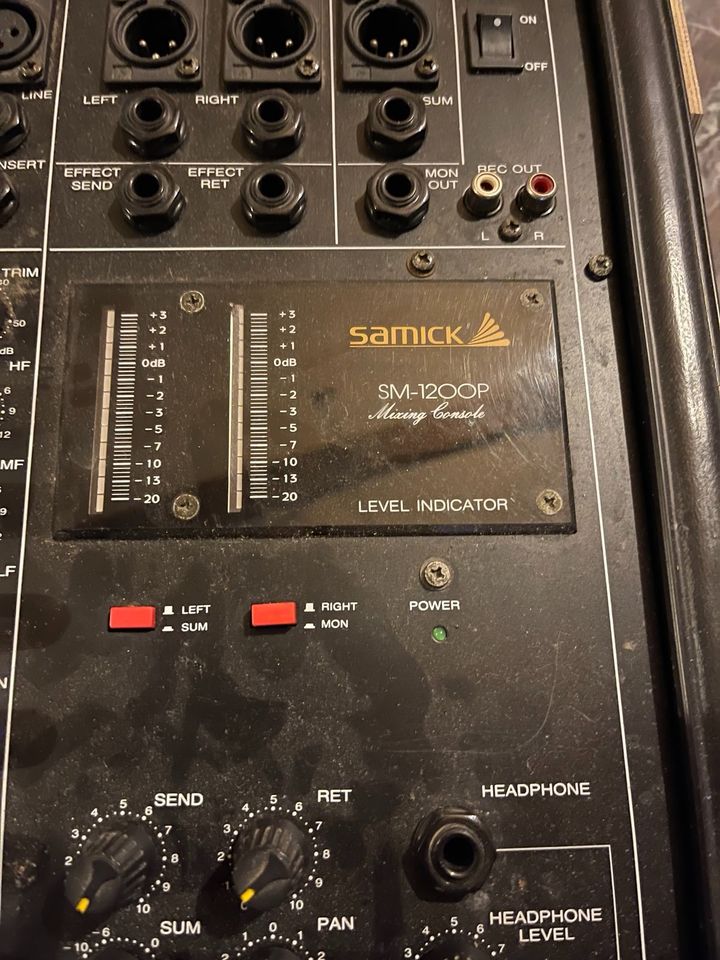 Samick SM-1200P Analogmixer (Vintage-Klang, 12-Kanal) in Friedrichsdorf