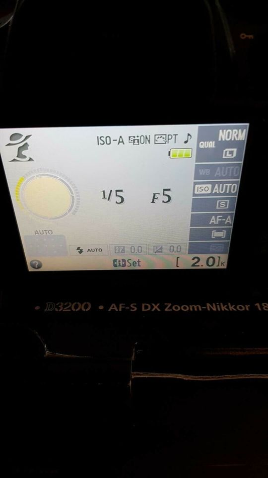 Nikon D3200 Spiegelreflexkamera in Niederwinkling