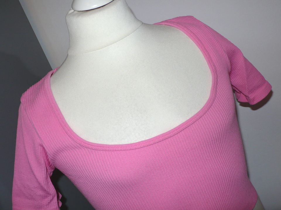 (wie) NEU ❤️ rosa STRADIVARIUS Shirt + PULL & BEAR pink ♥ S/36 in Essen