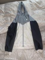 Weiß / Schwarz / Graue Nike Jacke Sachsen-Anhalt - Klostermansfeld Vorschau