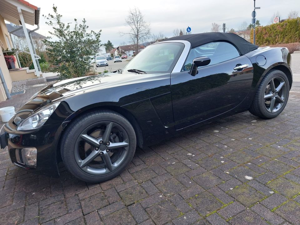 Opel GT aus 2008 in Mössingen