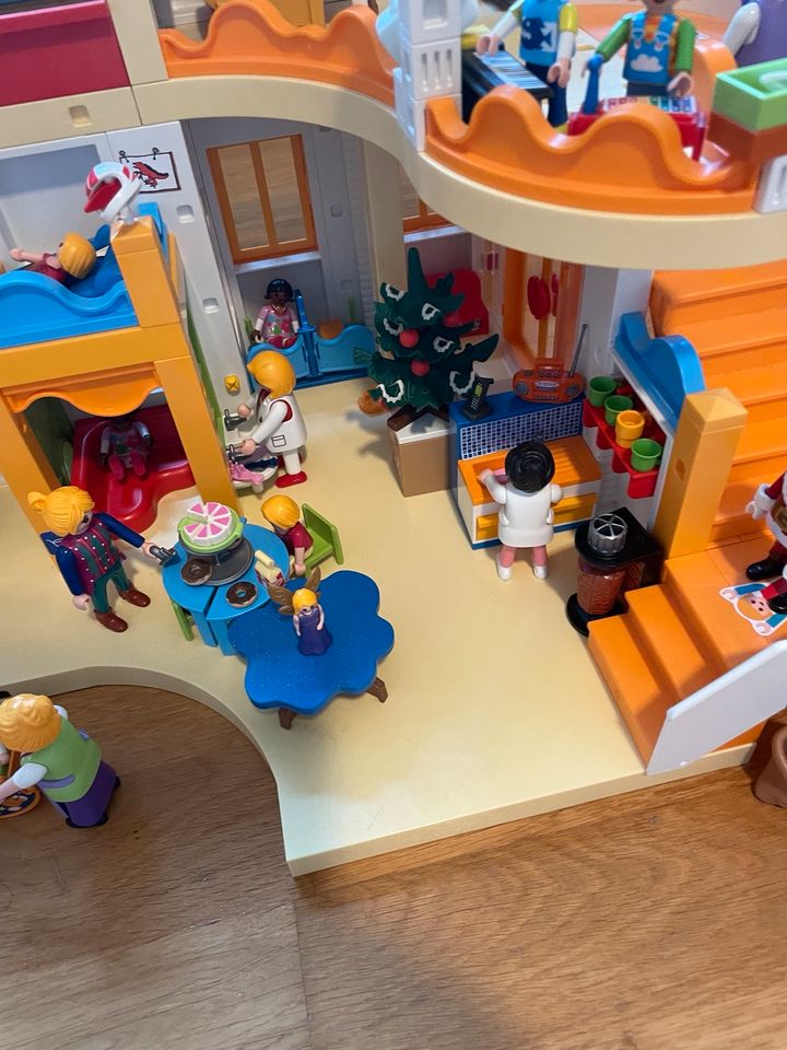 Playmobil Wohnhaus mit viel Zubehör in Schorfheide