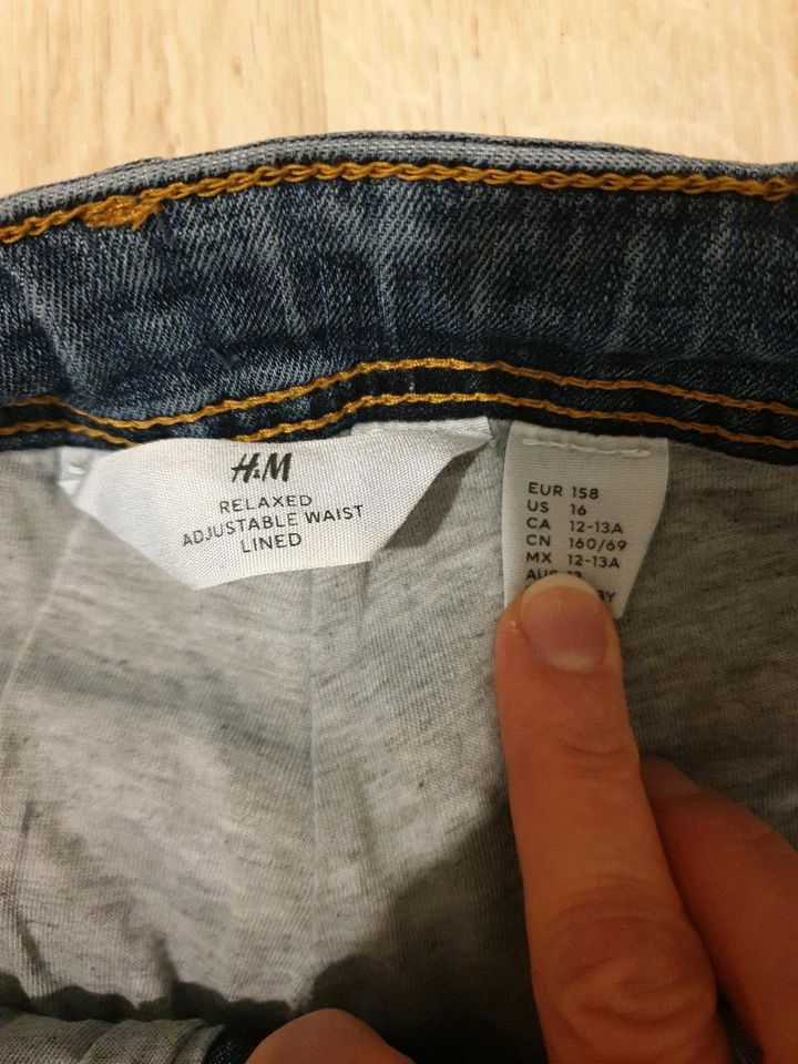 Jeans gefüttert lined H&M relaxed fit in Willich