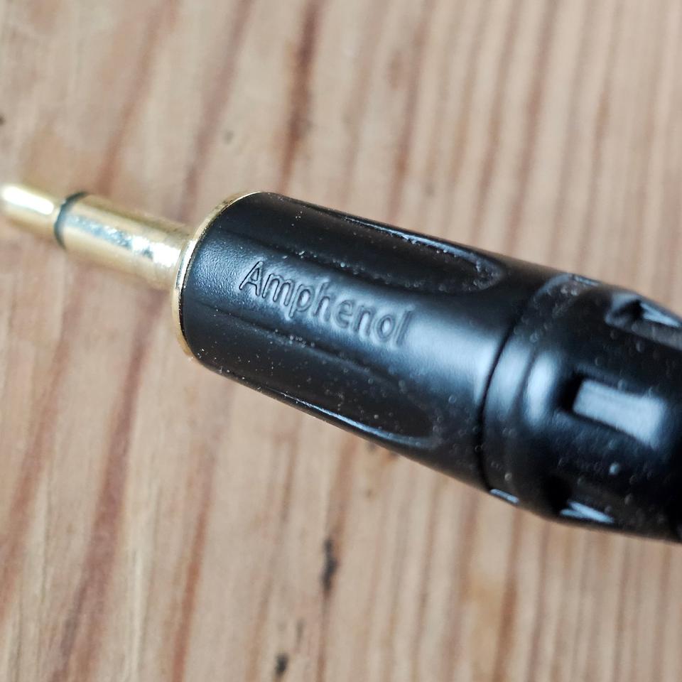 Amphenol KM2PB-AU Mini Klinkenstecker Mono 24 Stück Neuware in Mettmann