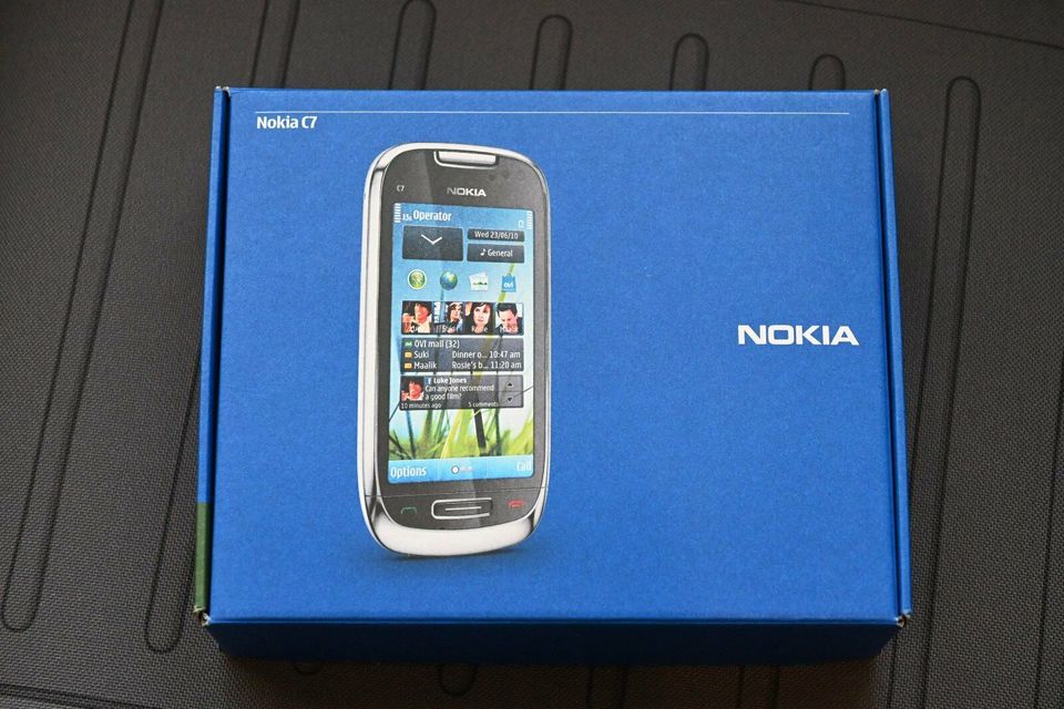 Nokia C7-00 Frosty Metal - Topzustand - wie neu in Witten