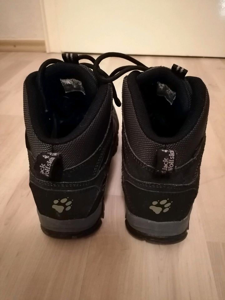 Wander Schuhe Jack Wolfskin, Größe 39, 1 x getragen in Hameln