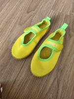 Playshoes Badeschuhe 22/23 gelb grün Wasserschuhe Niedersachsen - Barßel Vorschau