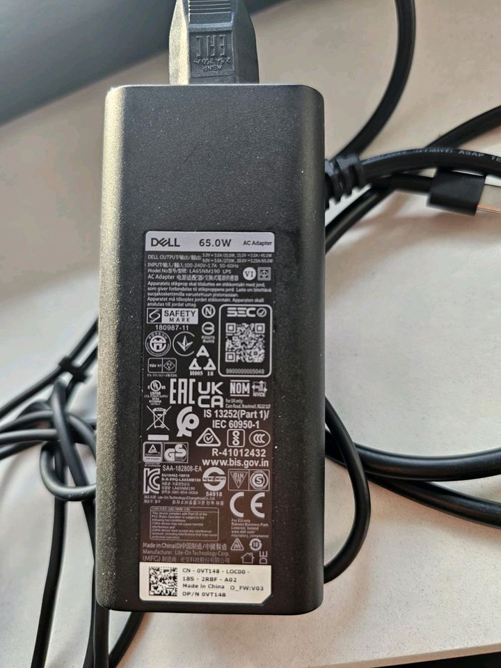 Dell Ladekabel 65W USB C in Dingolfing