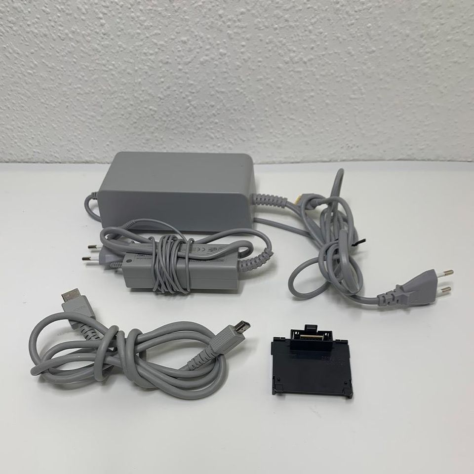 Wii U Schwarz 32 GB Controller Nunchuck Alle Kabel - Getestet in Goch