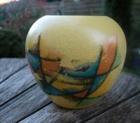 Moderne Keramik Vase 70er Jahre 16 cm h Nordrhein-Westfalen - Krefeld Vorschau