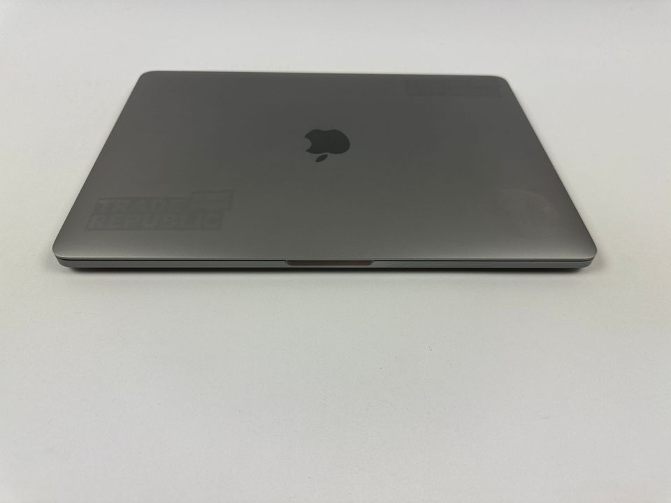 Apple MacBook Pro Retina TouchBar 13,3“ i5 2,0 Ghz 512 GB SSD 1 in Neuburg am Rhein