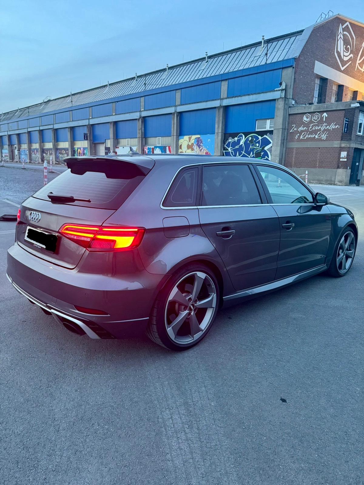 Abbildung des Autos Audi RS3 8V DAZA 05&#x2F…