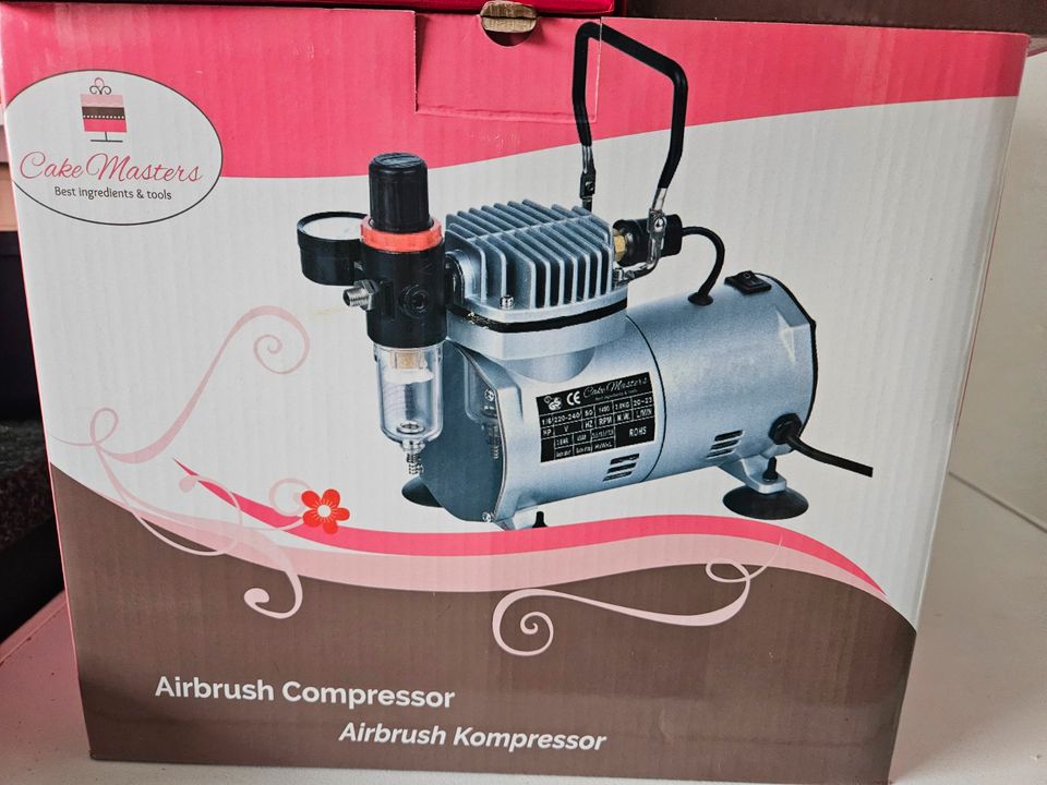 Airbrush Set Kompressor Pistole Reinigungsset Cake Masters in Lollar