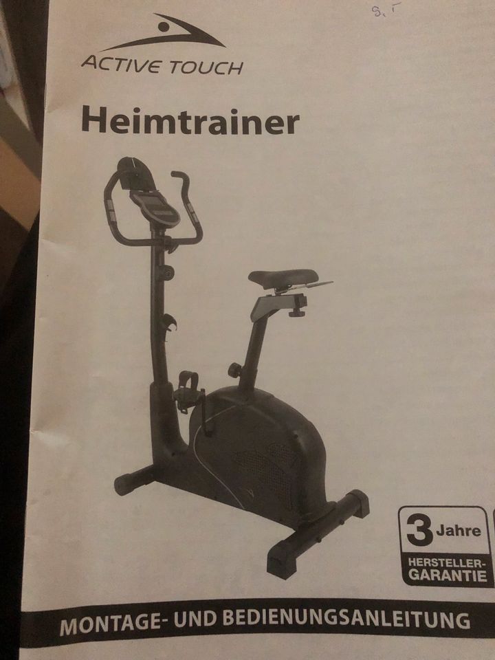 Heimtrainer Fahrrad in Herne