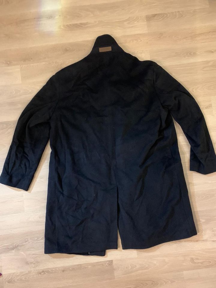 Herrenmantel / Wollmantel / Wintermantel Pierre Cardin Größe L/XL in Hille