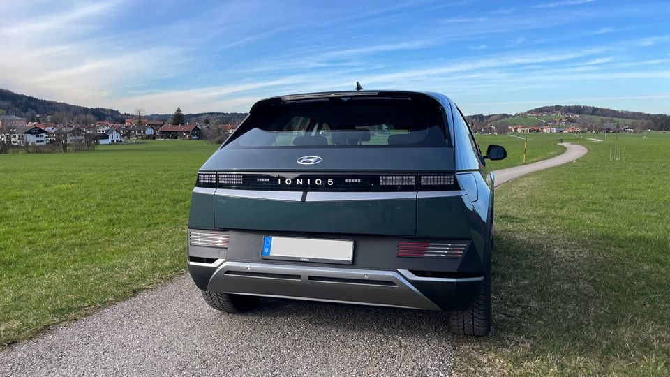 HYUNDAI IONIQ 5, 58kWh, Wärmepumpe, Winterreifen, Jahreswagen in Aschau im Chiemgau