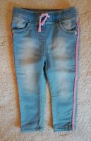 Baby Kinder Hose Jeanshose blau Pink Topomini Größe 92 NEU Hessen - Fernwald Vorschau