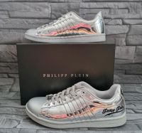 PHILIPP PLEIN HERREN LO-TOP SNEAKERS  TONITE / SILBER / 40 / NEU Hessen - Ober-Mörlen Vorschau