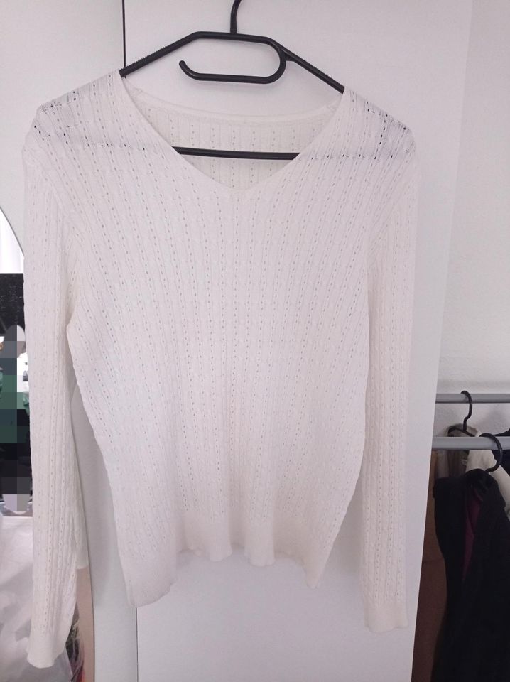 Pullover Dame xs in Maintal