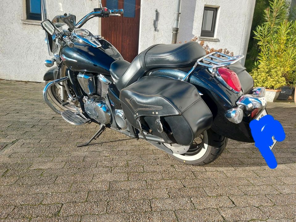 Kawasaki VN 900 Classic in Oberhausen