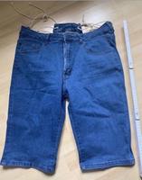Jeans Short Knielang blau 31 NEU Niedersachsen - Harsum Vorschau