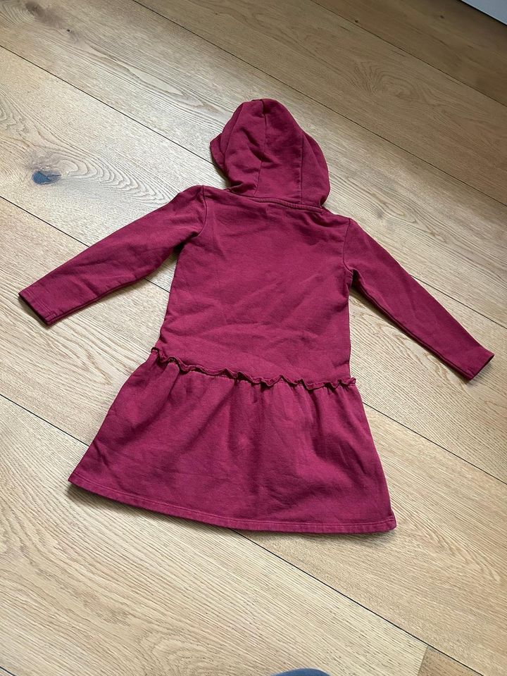 Sweatshirt- Kleid von Vertbaudet Gr 116 in Vellahn