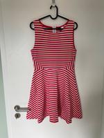 Gestreiftes Kleid (M) Hessen - Herborn Vorschau