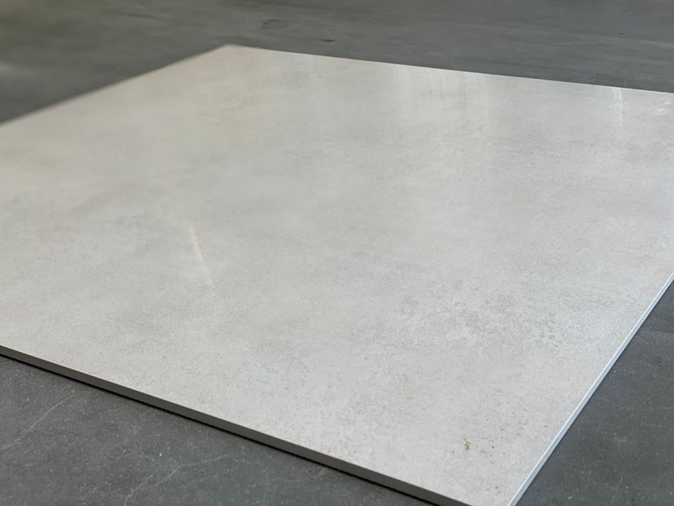 Feinsteinzeug Bodenfliese Metropoli Gris Lappato 80 x 80 cm in Hamm