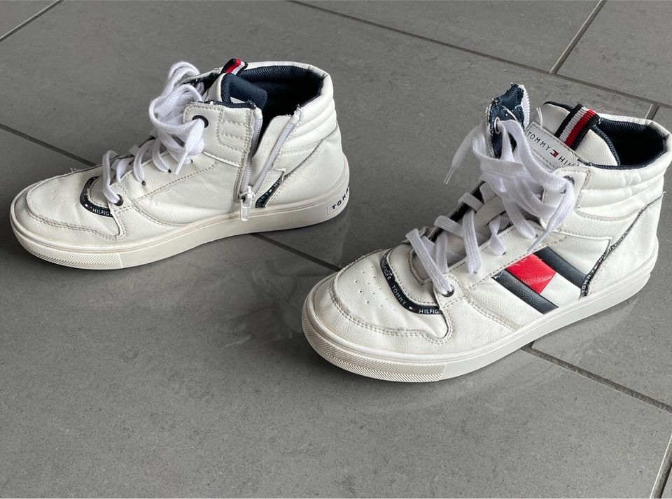 Sneaker Tommy Hilfiger weiß 36 in Lippstadt