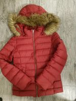 Tommy Hilfiger Winterjacke Gr.S NEUWERTIG! Niedersachsen - Vienenburg Vorschau