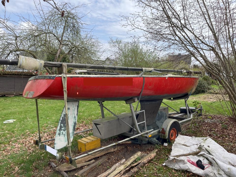 Fritzmeier Dyas mit Trailer (ohne TÜV) an Bastler in Roetgen