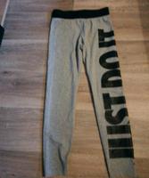 Nike Sportleggings Größe S Niedersachsen - Wiesmoor Vorschau