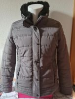 Schöne neuwertige Damen Jacke Winterjacke grau Gr. 40 Steppjacke Bayern - Schongau Vorschau
