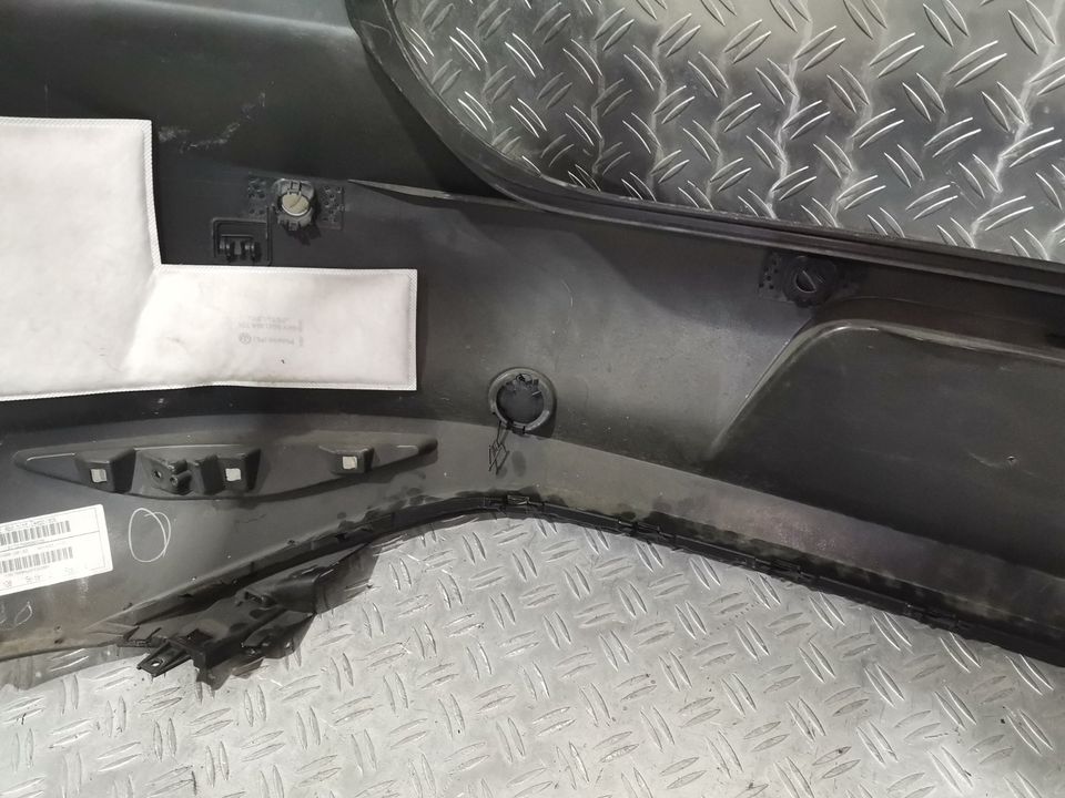 VW Golf 7 VII 5G Stoßstange hinten Heckschürze 6xPDC 5G6807421 in Gelsenkirchen