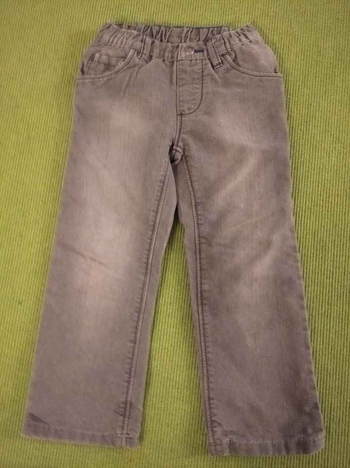 Lupilu Jeans Gr 110 grau top in Mögglingen