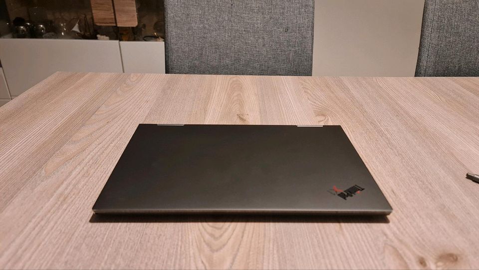 Lenovo X1 Yoga Gen. 5, i7-10510U, 16gb RAM, 512gb NVMeSSD 14Zoll in Frankfurt am Main