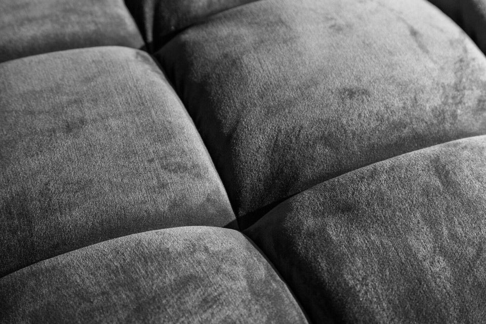 3er Sofa Cozy Velvet 225cm | Samt grau in Hamburg