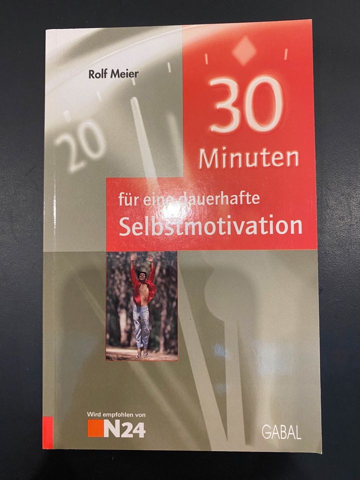 3 Bücher 30min  (NEU) in Flensburg