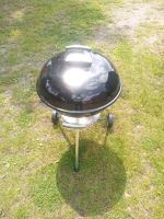 Weber compact kohlegrill 57cm Niedersachsen - Hemslingen Vorschau