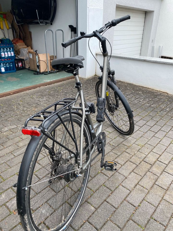 Neuwertiges Bicycles Citybike in Bad Soden am Taunus