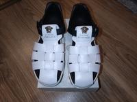 Versace Young Sandalen/Kinder/Größe 34/ Hessen - Limburg Vorschau