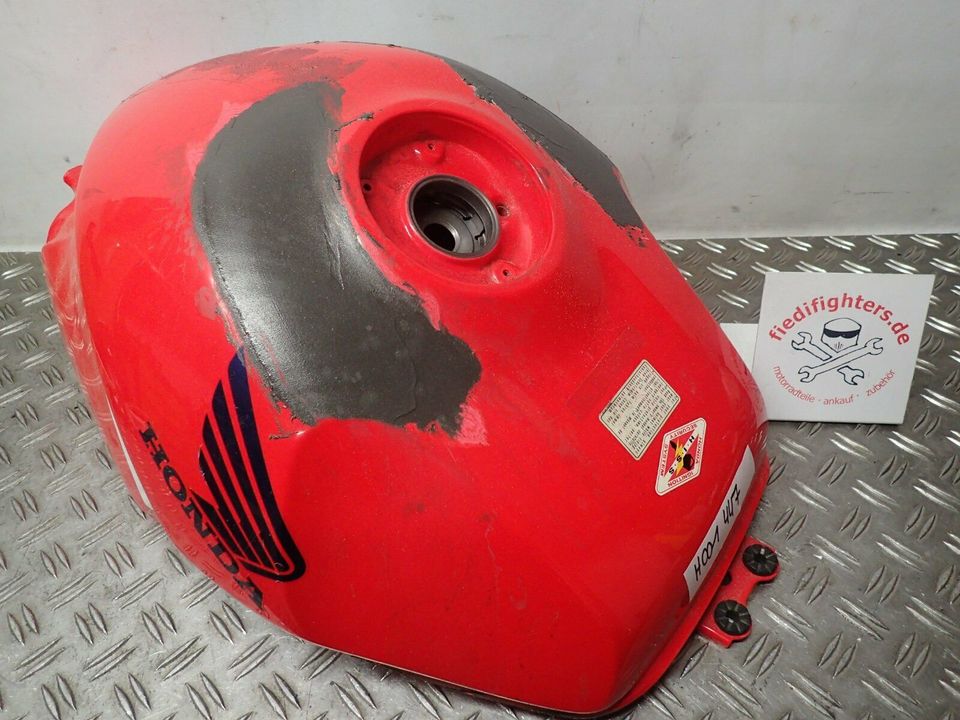 Tank Kraftstofftank Benzintank Honda CBR 900 SC44 17520MCJ610ZC in Mantel